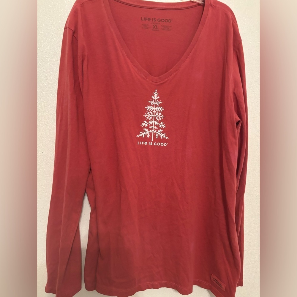 Life is Good Women's Red Long Sleeve Top Christmas XL